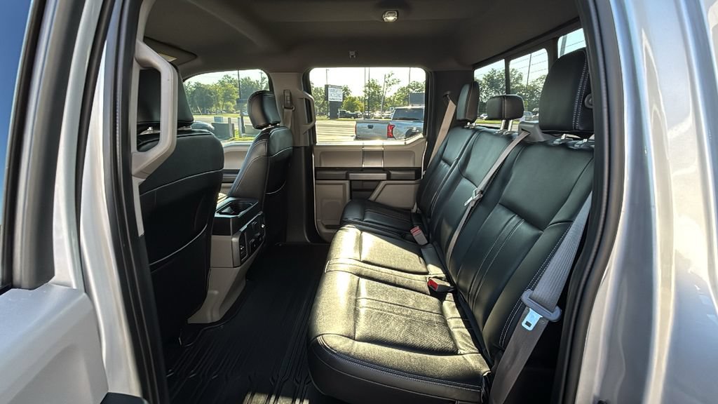 Used 2019 Ford F150 XLT w/ Equipment Group 302A Luxury AWD/4WD image 10