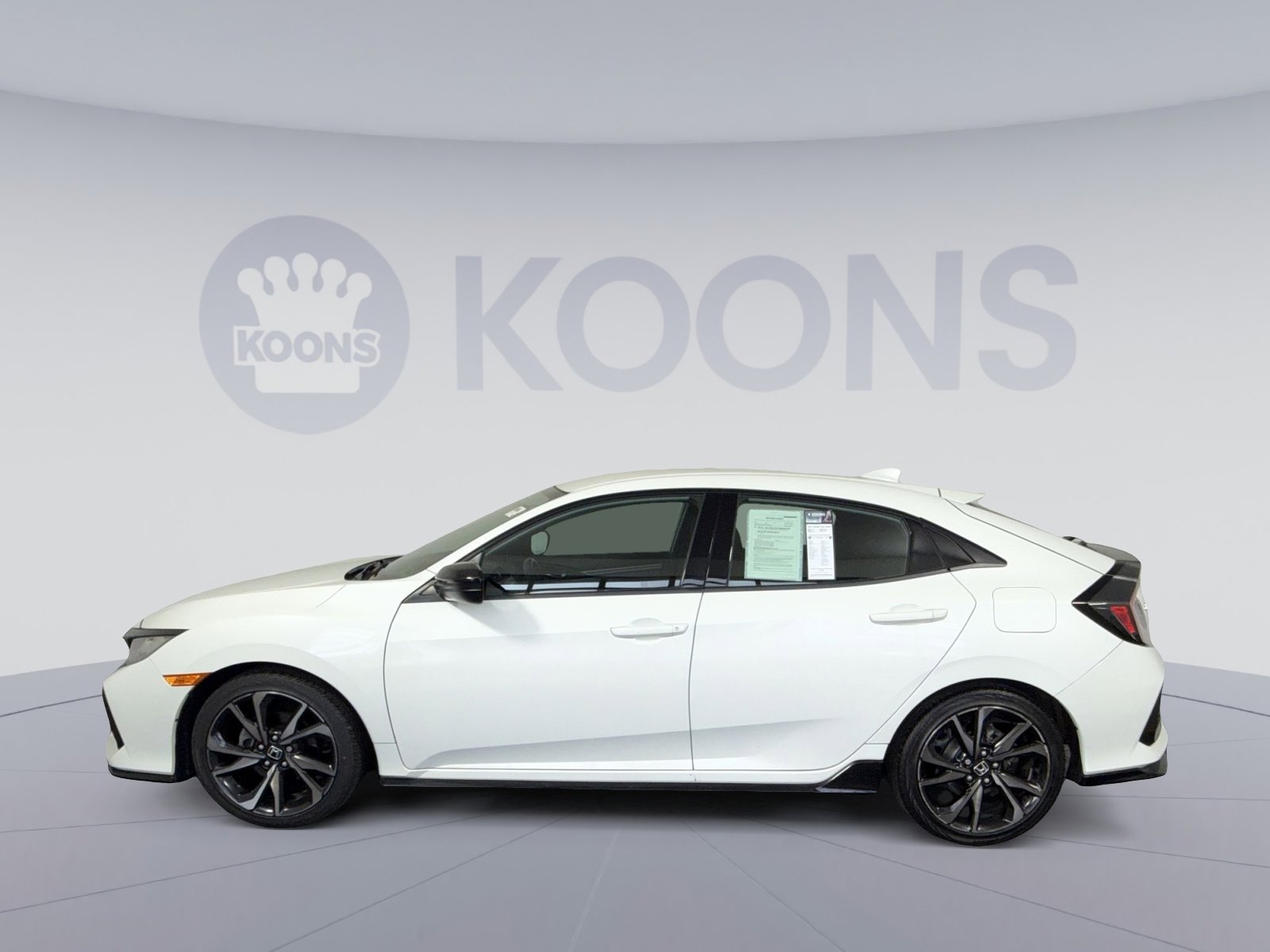 Used 2017 Honda Civic Sport image 2