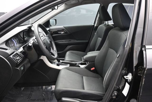 Used 2016 Honda Accord LX image 6