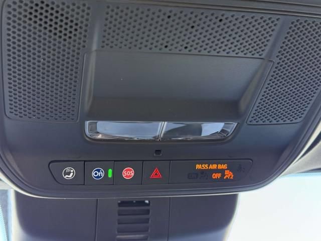 Used 2024 Chevrolet Traverse LT w/ LPO, Floor Liner Package image 33