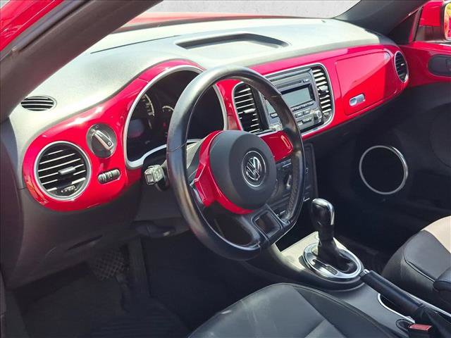 Used 2013 Volkswagen Beetle 2.5 FWD image 11