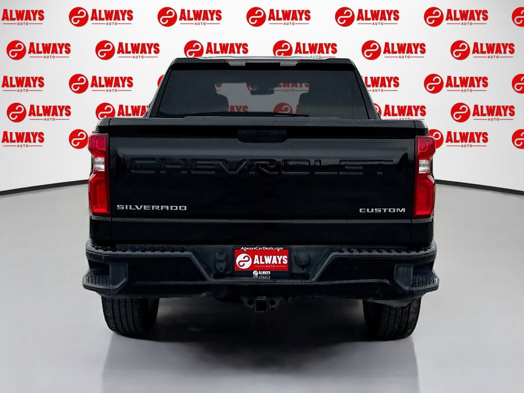 Used 2020 Chevrolet Silverado 1500 Custom w/ Custom Value Package RWD image 7