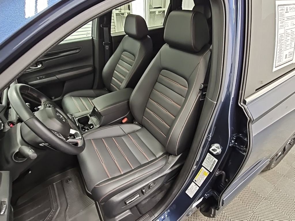 Used 2025 Honda CR-V Sport-L image 29