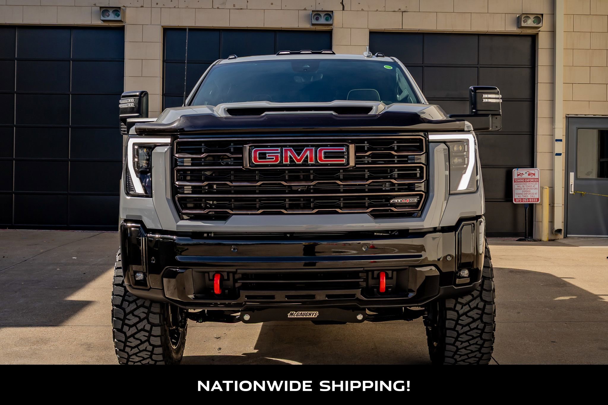 Used 2025 GMC Sierra 2500 AT4X image 4