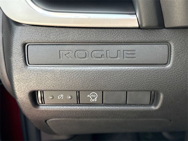 New 2026 Nissan Rogue S image 18