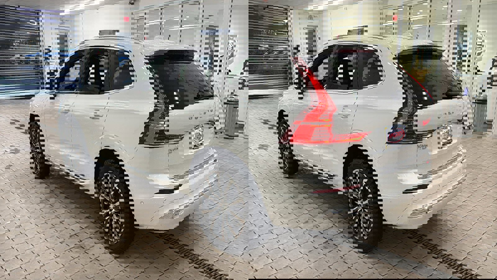 Used 2022 Volvo XC60 T8 Inscription Expression w/ Advanced Package image 7