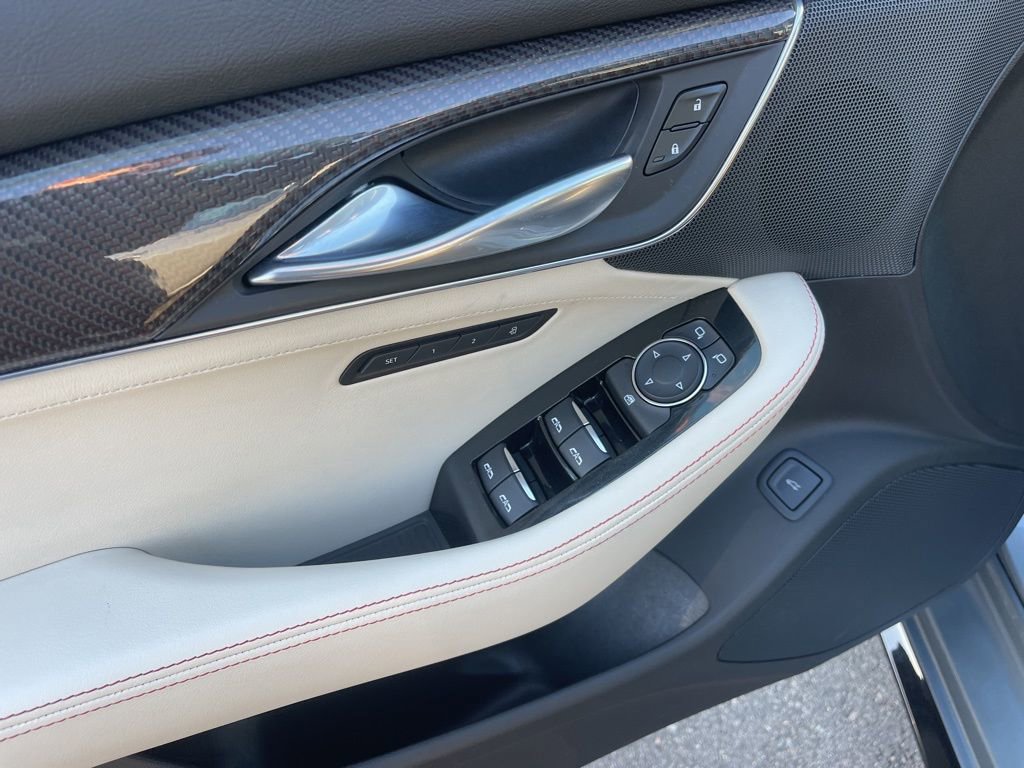 Used 2023 Cadillac CT5 Sport w/ Climate Package image 9