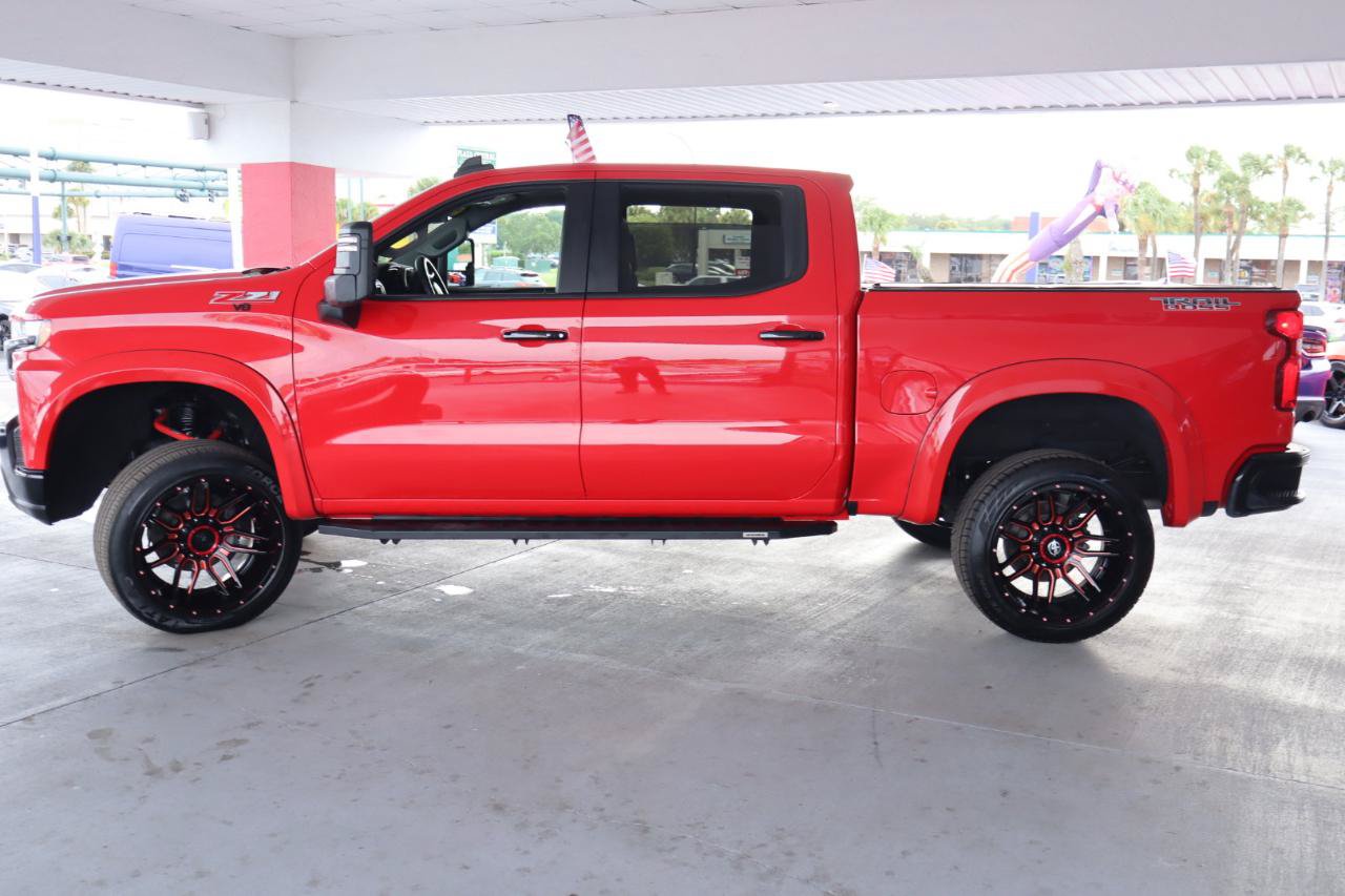 Used 2021 Chevrolet Silverado 1500 LT Trail Boss w/ Convenience Package II AWD/4WD image 8