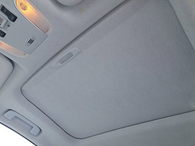 Used 2018 Toyota Prius Four image 23