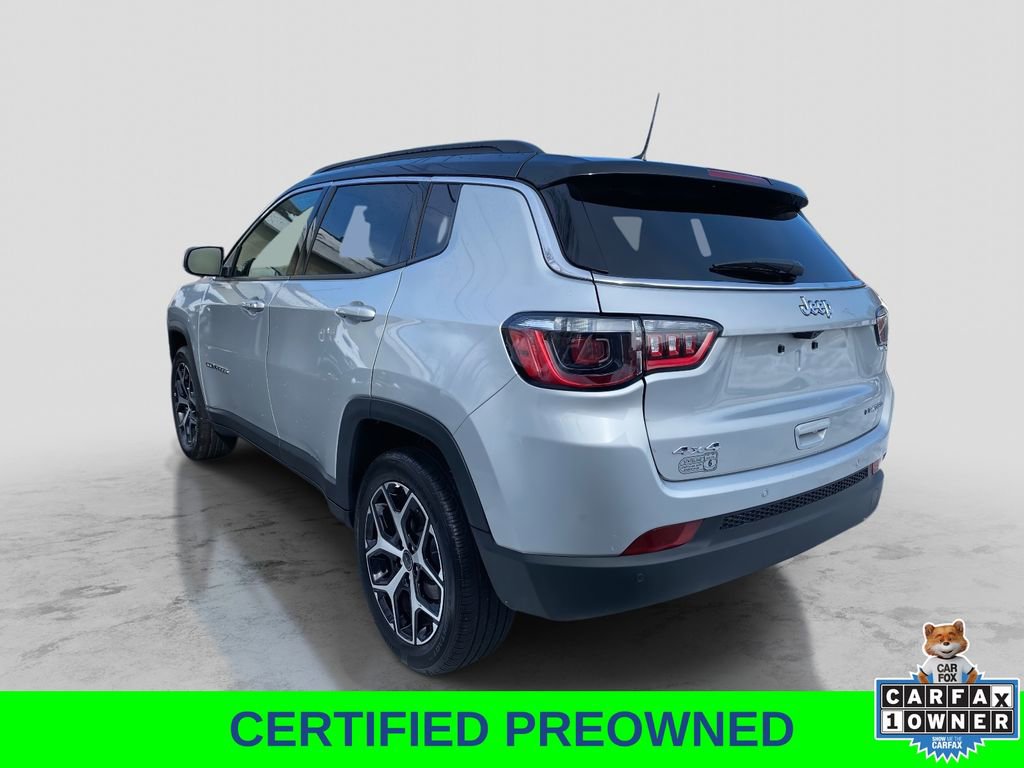 Certified 2025 Jeep Compass Limited image 3