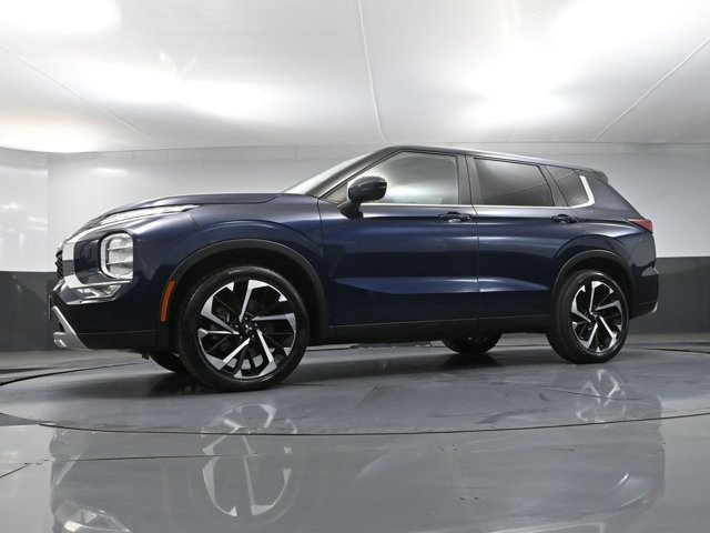 Used 2024 Mitsubishi Outlander SE AWD/4WD image 48