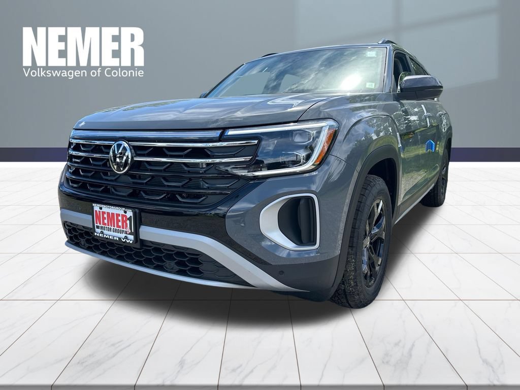 New 2026 Volkswagen Atlas Peak Edition AWD/4WD image 1