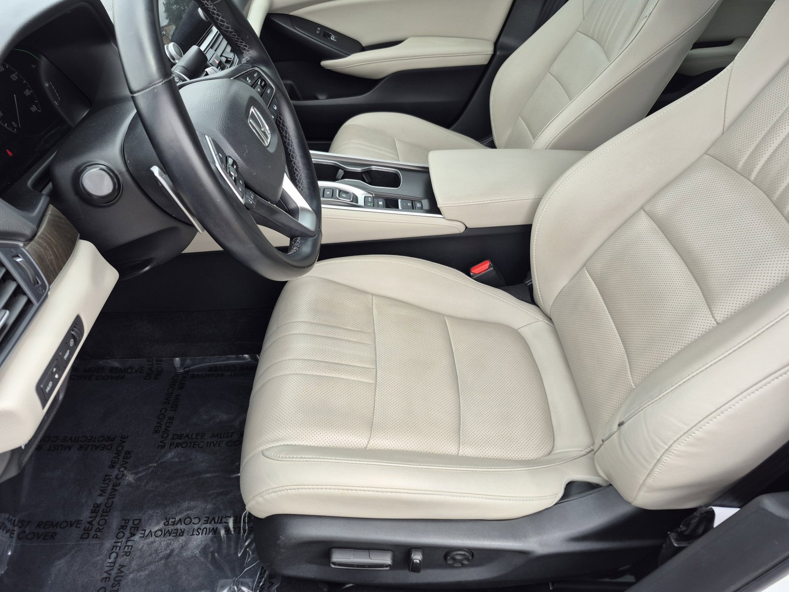 Used 2022 Honda Accord Touring image 16
