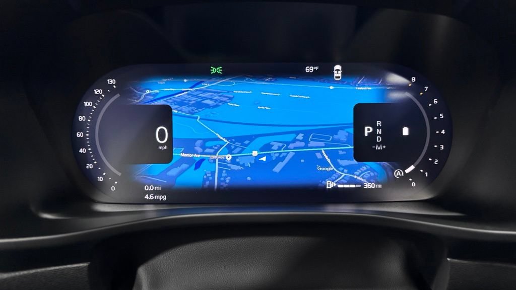 Certified 2026 Volvo XC40 B5 Plus AWD/4WD image 14