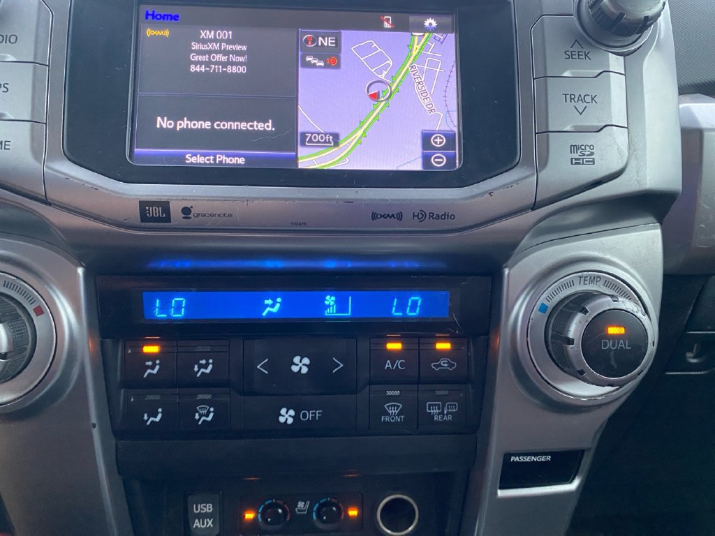 Used 2019 Toyota 4Runner Limited AWD/4WD image 28