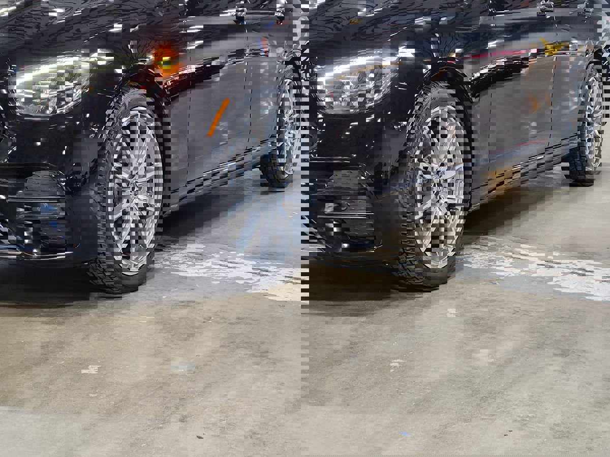 Used 2021 Mercedes-Benz E 350 Sedan image 17