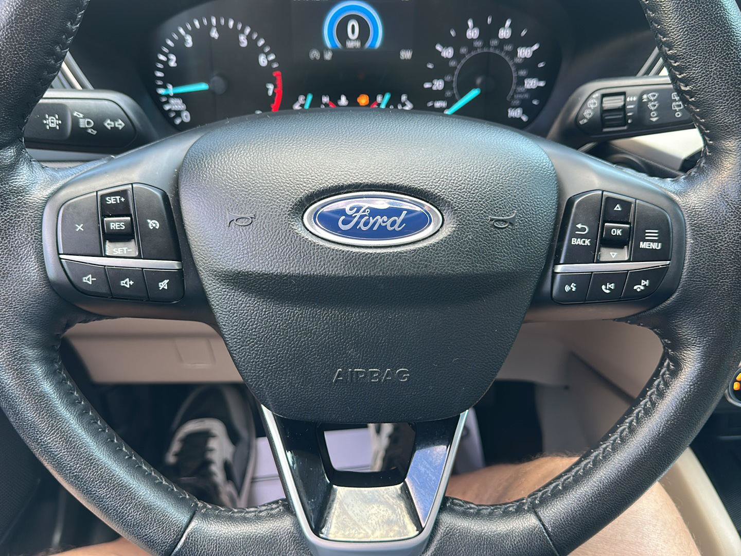 Used 2020 Ford Escape SEL AWD/4WD image 29