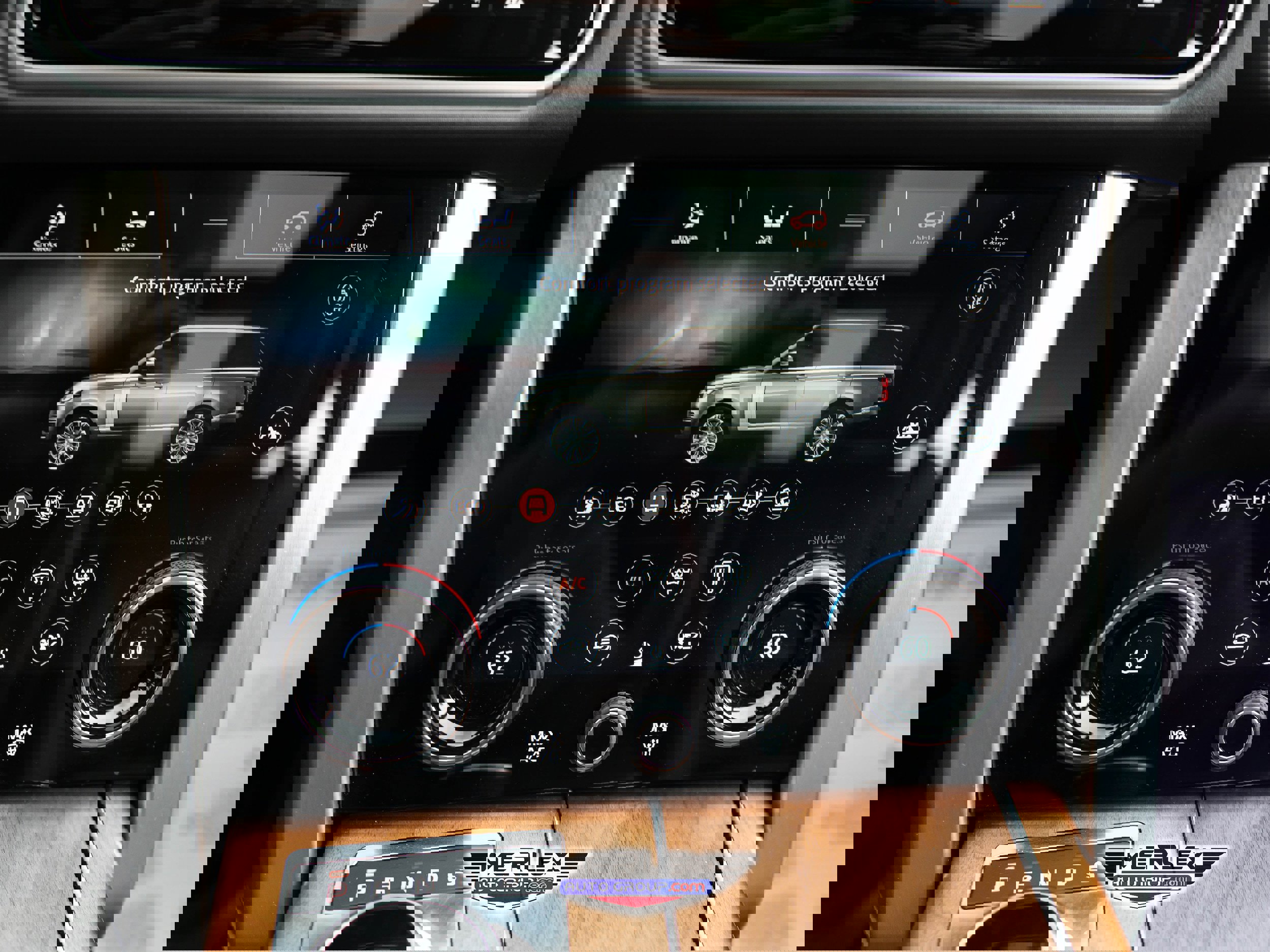 Used 2018 Land Rover Range Rover Long Wheelbase Supercharged image 38