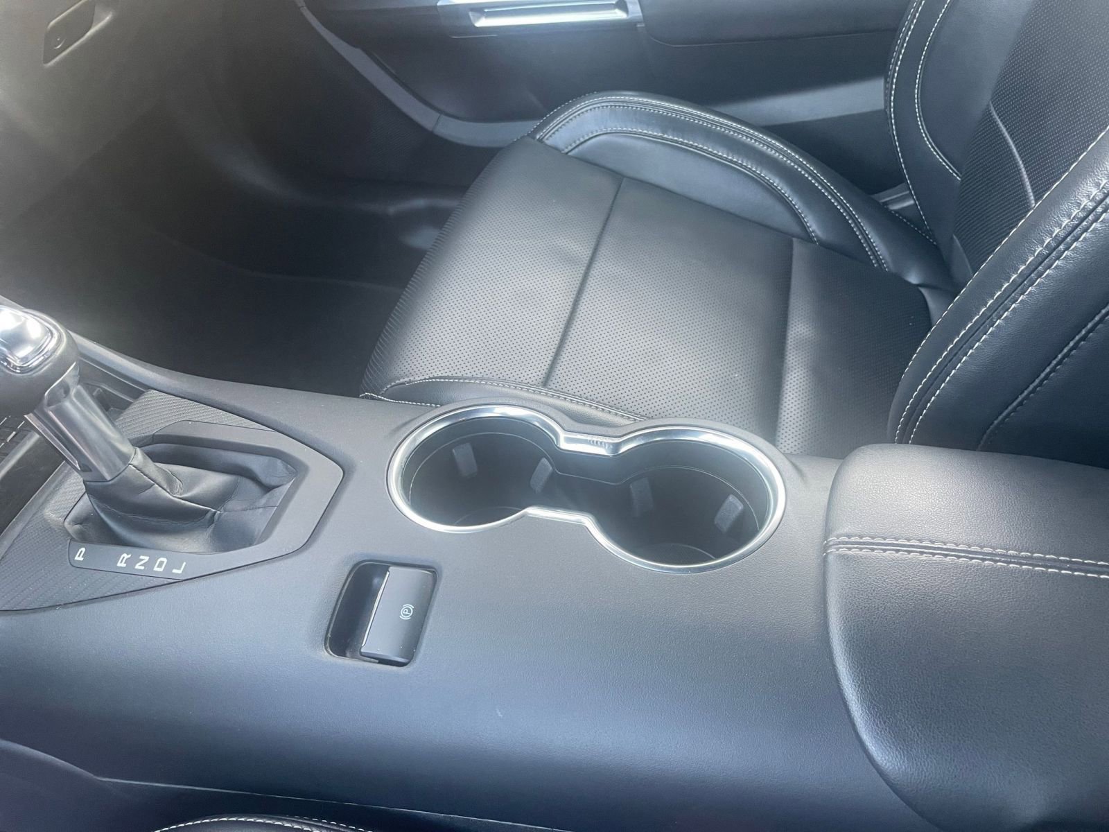 Used 2024 Ford Mustang Premium image 40