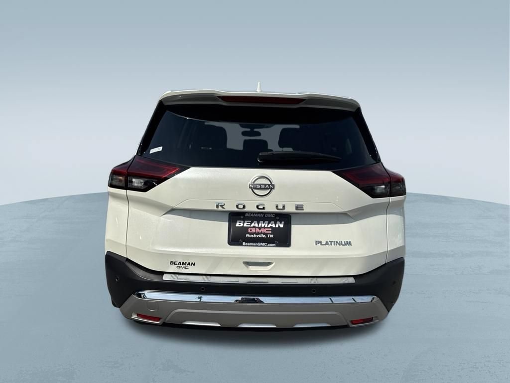 Used 2023 Nissan Rogue Platinum FWD image 7