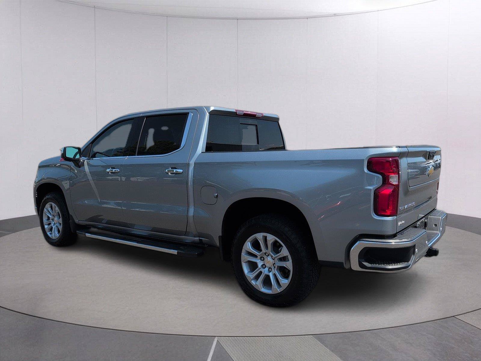 Certified 2026 Chevrolet Silverado 1500 LTZ w/ Z71 Off-Road Package AWD/4WD image 5