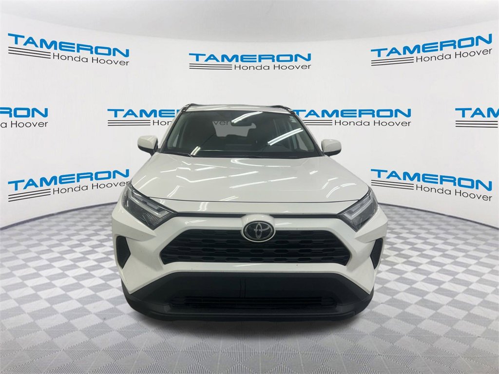 Used 2022 Toyota RAV4 XLE image 8