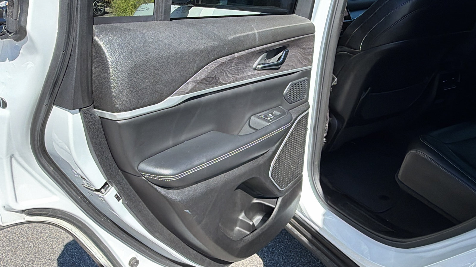 Used 2024 Jeep Grand Cherokee Limited 4xe AWD/4WD image 23