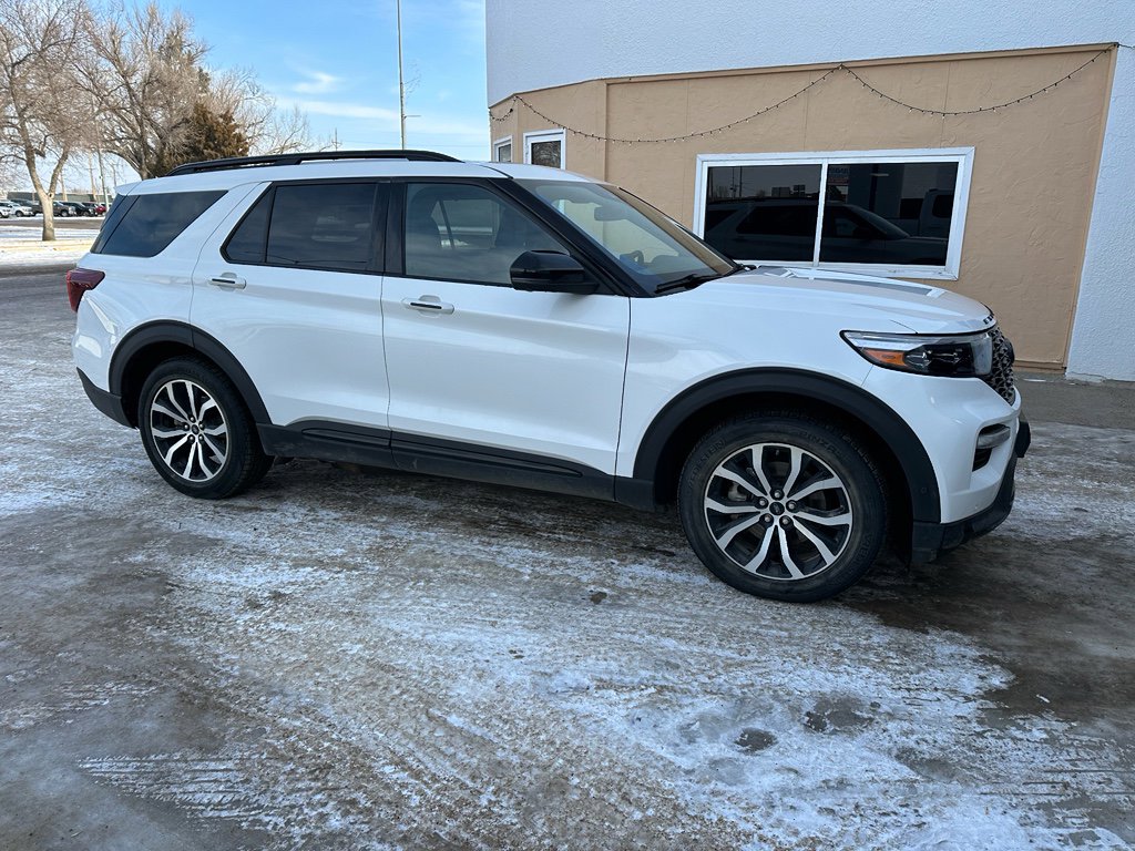 Used 2020 Ford Explorer ST w/ Premium Technology Package image 5