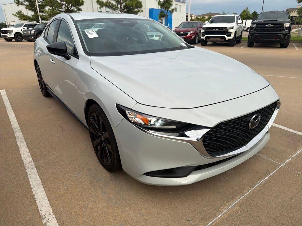 Used 2024 MAZDA MAZDA3 s FWD video 3