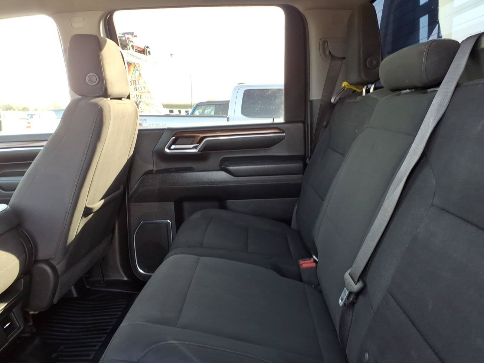 Used 2024 Chevrolet Silverado 3500 LT w/ Convenience Package AWD/4WD image 13