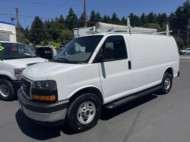 Used 2020 GMC Savana 2500 w/ Driver Convenience Package RWD image 5