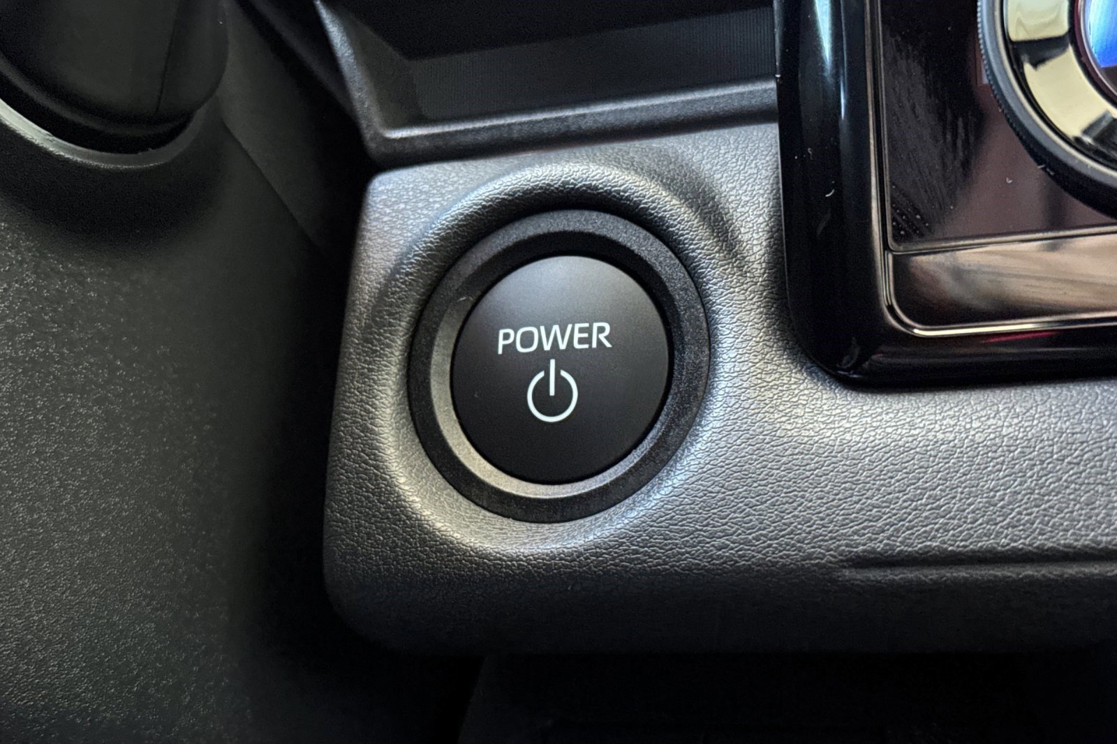 New 2026 Toyota C-HR AWD/4WD image 27