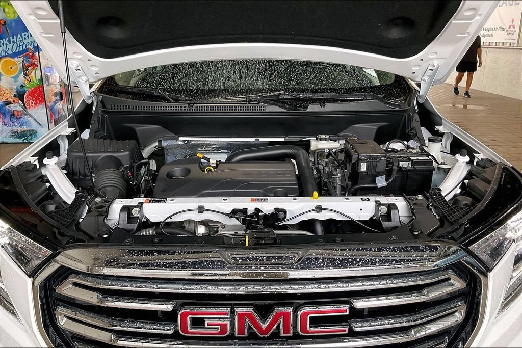 Used 2024 GMC Terrain SLT AWD/4WD image 27