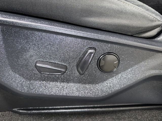 Used 2022 Ford F150 XLT w/ Equipment Group 302A High image 13