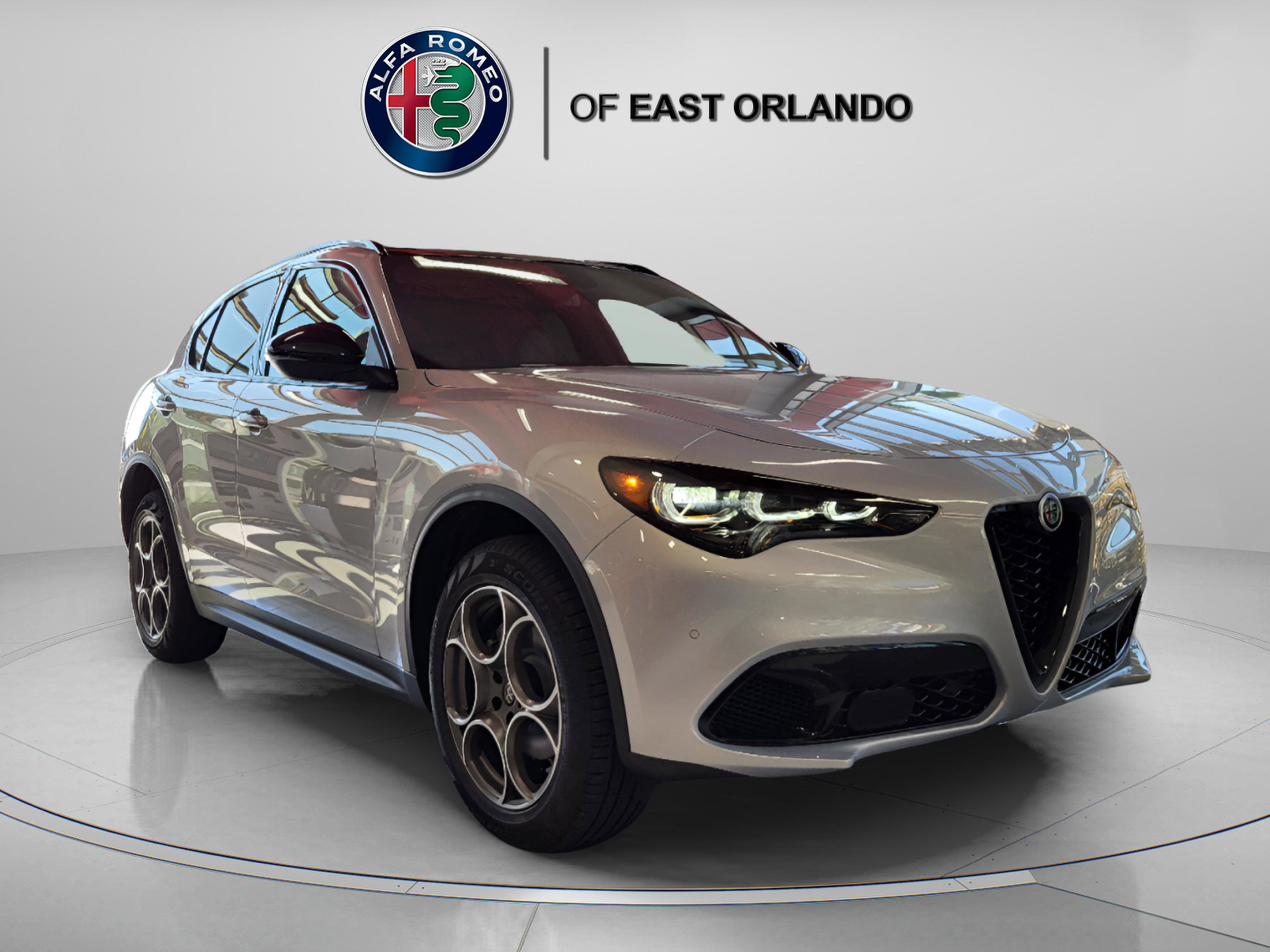 New 2025 Alfa Romeo Stelvio Sprint