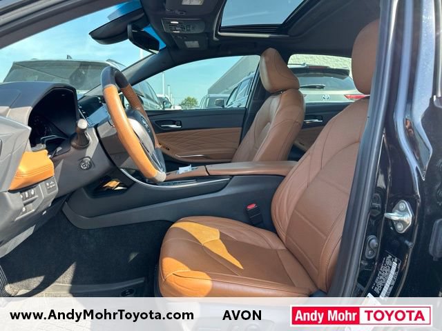 Used 2019 Toyota Avalon Limited FWD image 9
