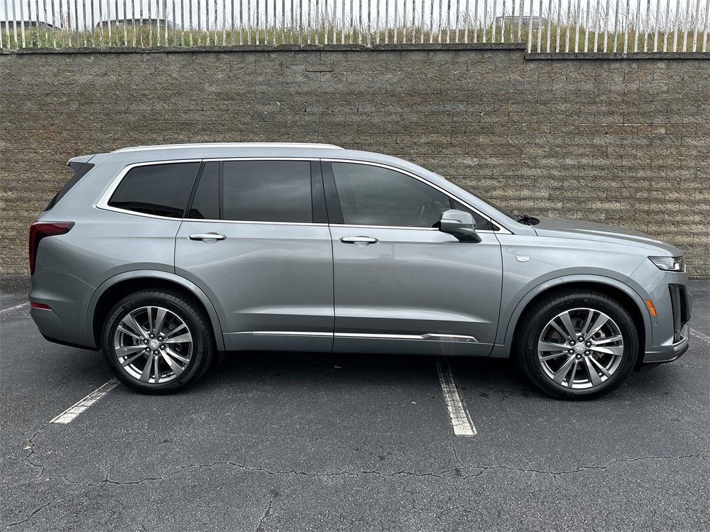 Used 2023 Cadillac XT6 Premium Luxury w/ Technology Package image 8