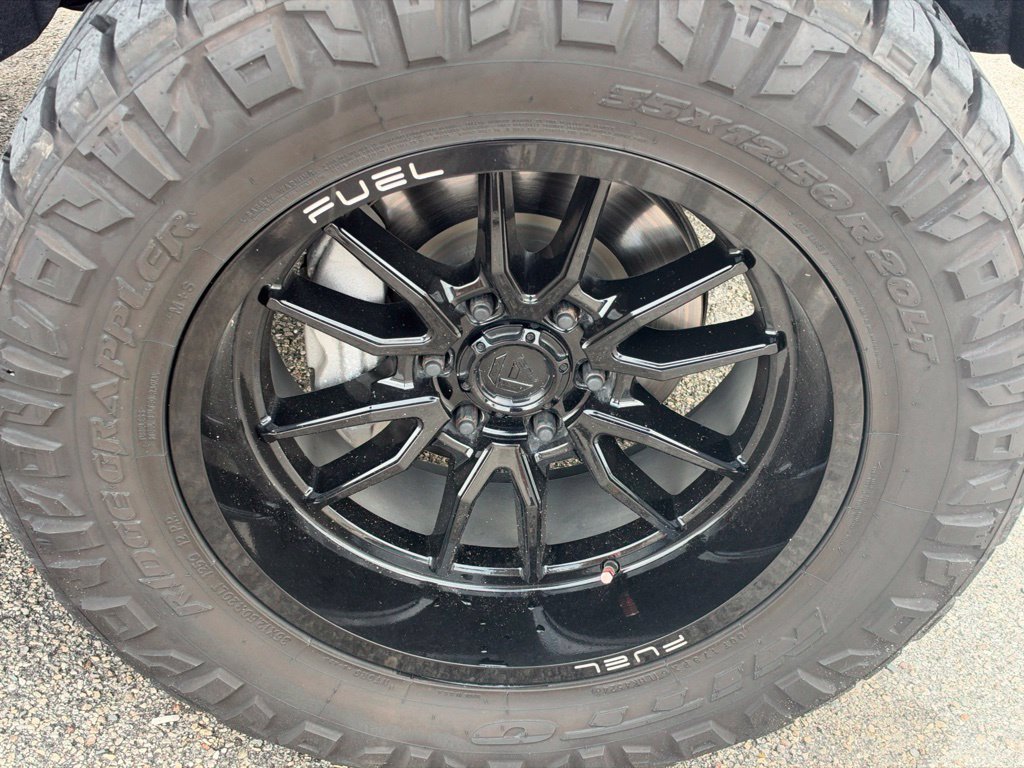 Used 2025 Chevrolet Silverado 1500 RST w/ Convenience Package II AWD/4WD image 8