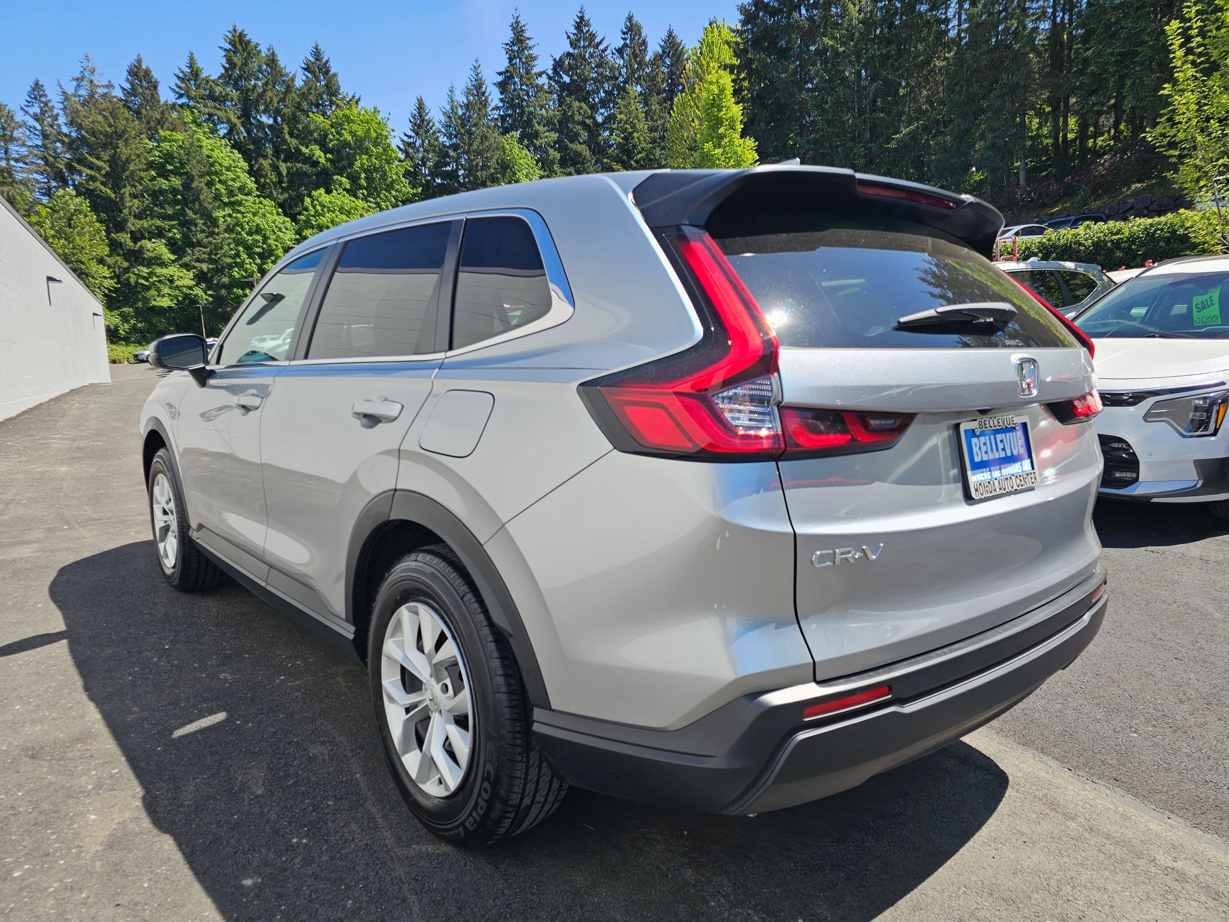 Certified 2025 Honda CR-V LX image 5