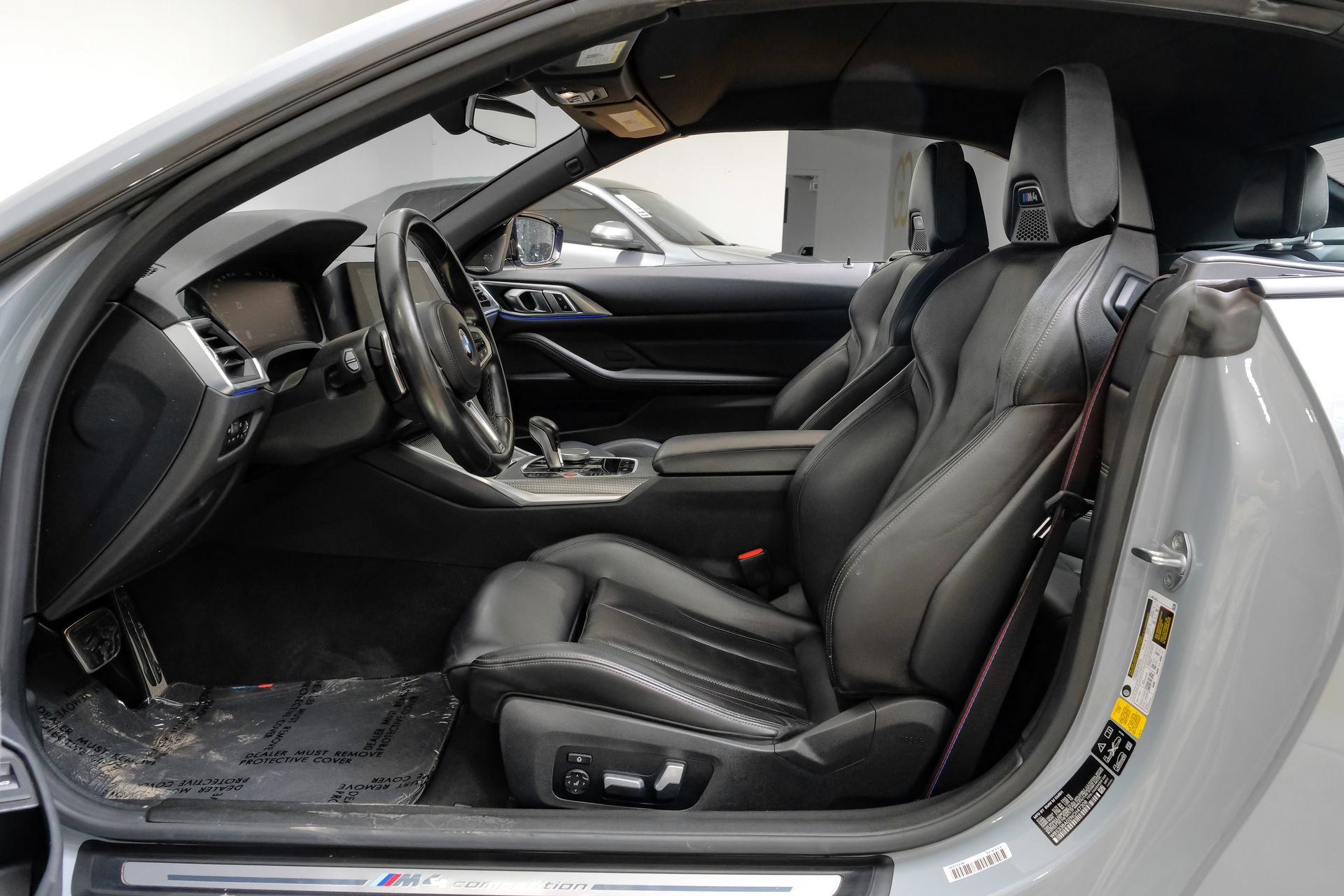 Used 2022 BMW M4 xDrive Competition w/ Parking Assistance Package AWD/4WD image 4