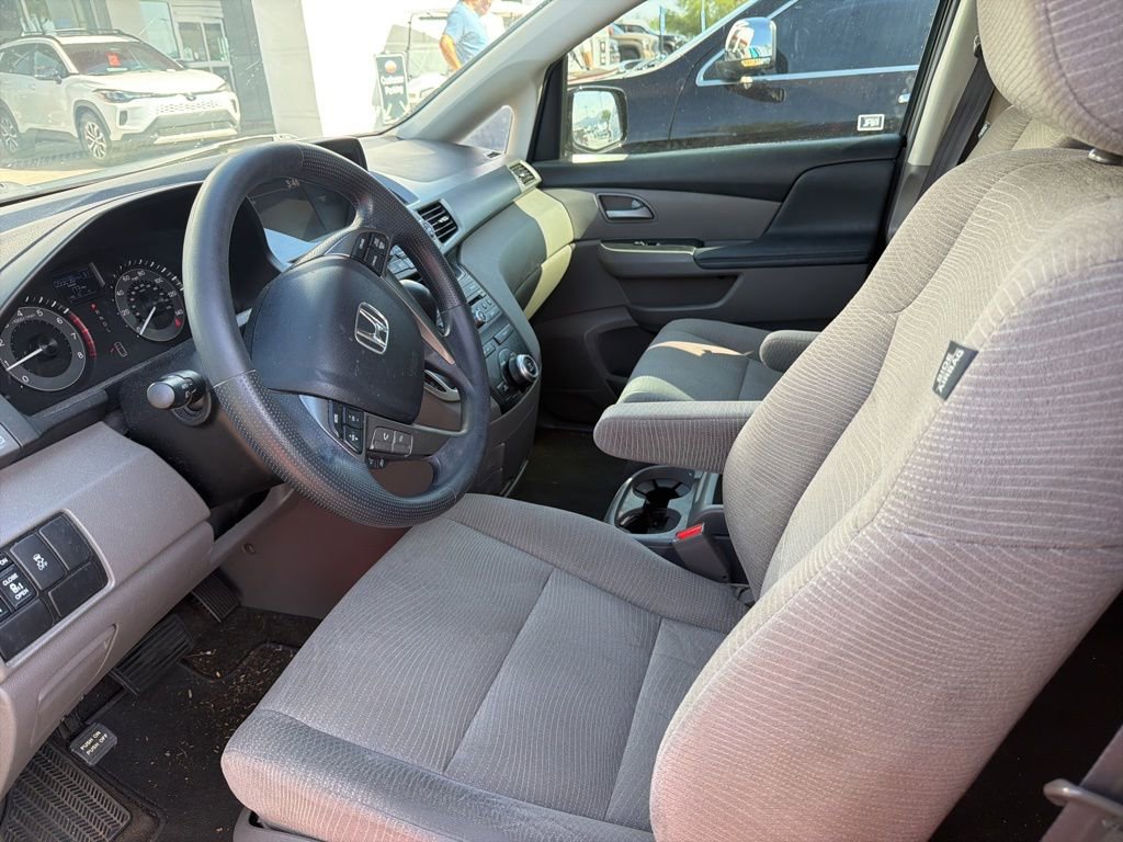 Used 2013 Honda Odyssey EX image 7