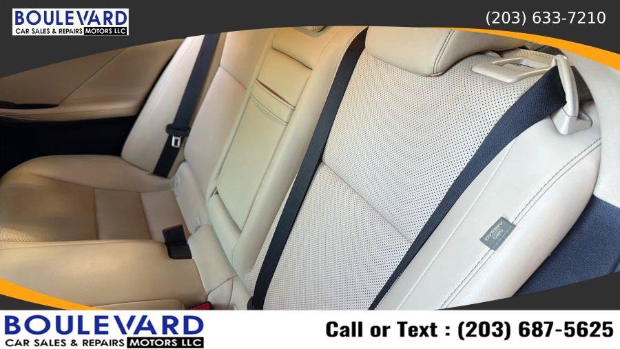 Used 2016 Lexus IS 300 AWD w/ Navigation System Package image 31