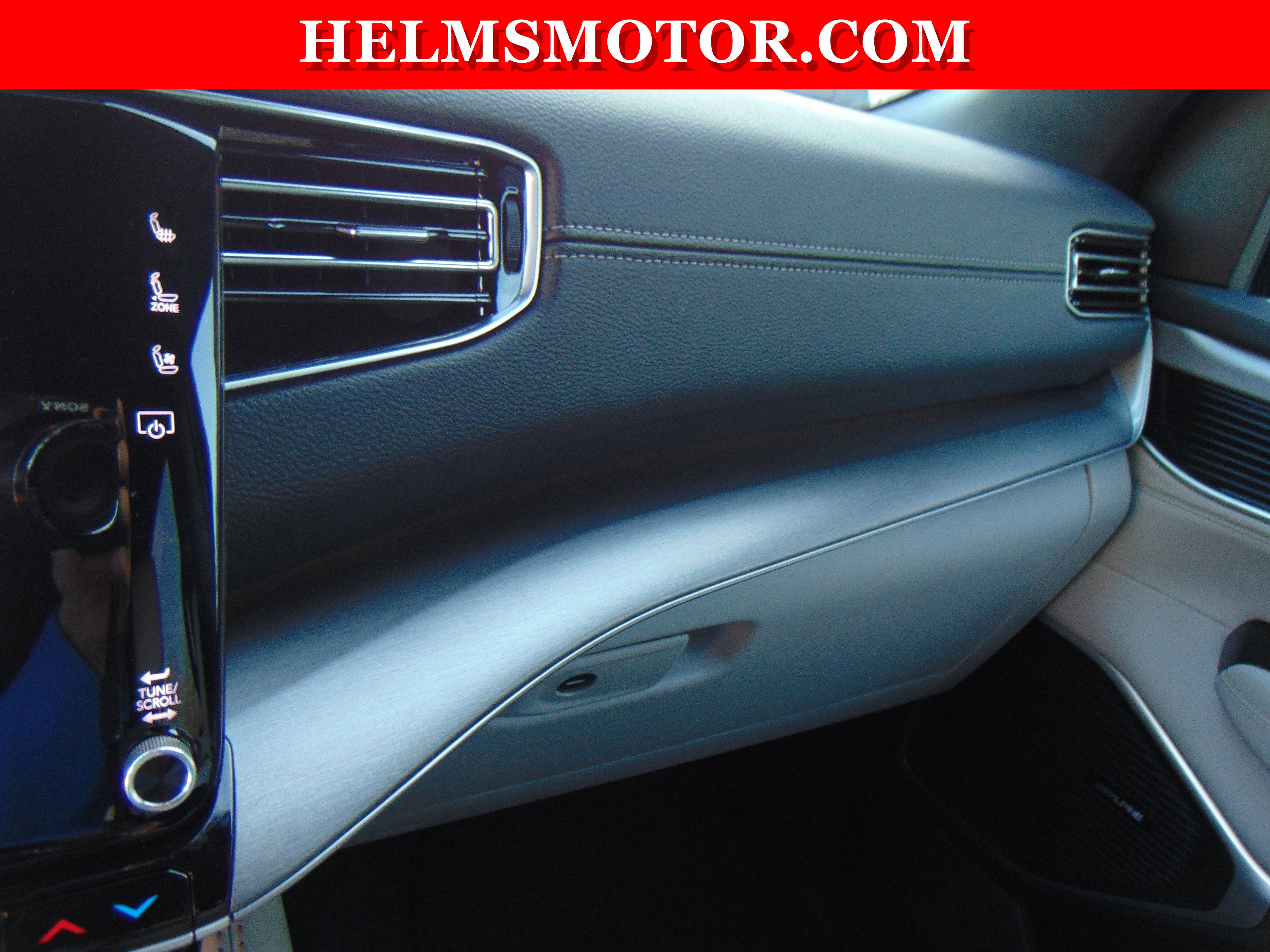 Certified 2025 Jeep Wagoneer 4DR 4WD image 36