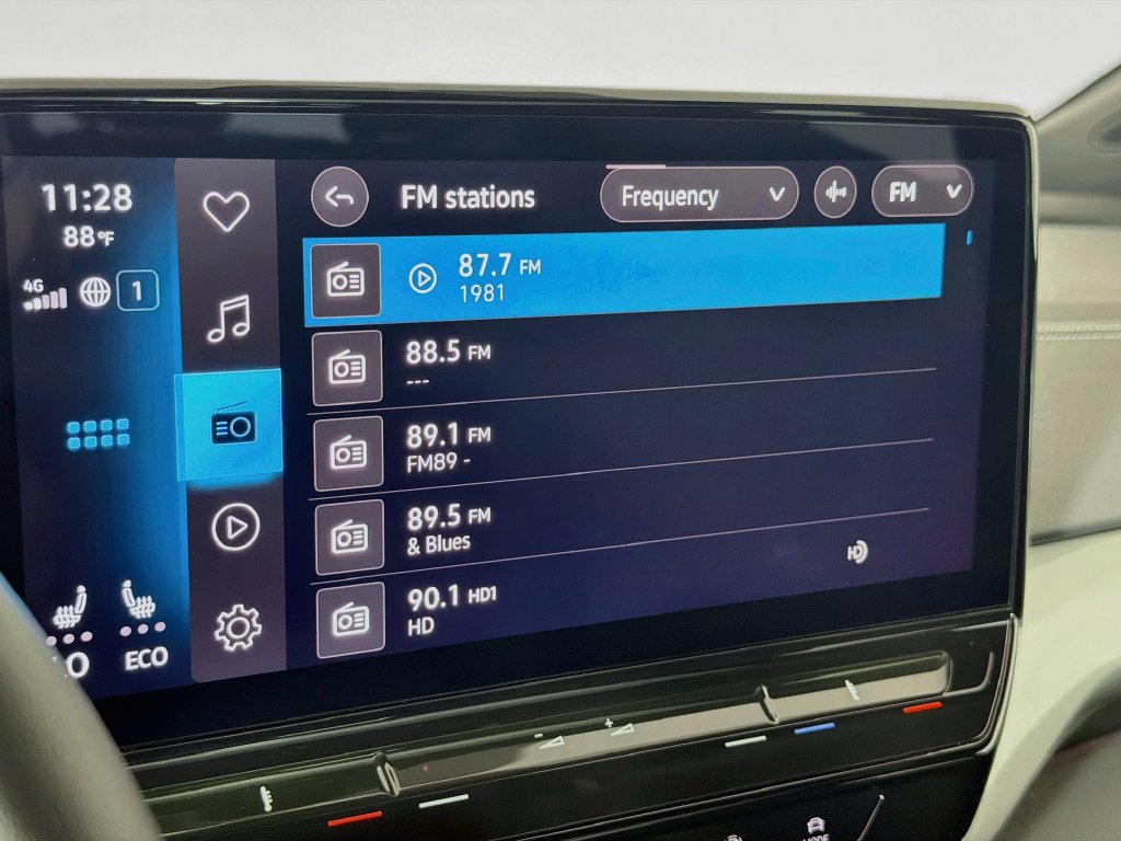 Used 2023 Volkswagen ID.4 Pro S AWD/4WD image 15