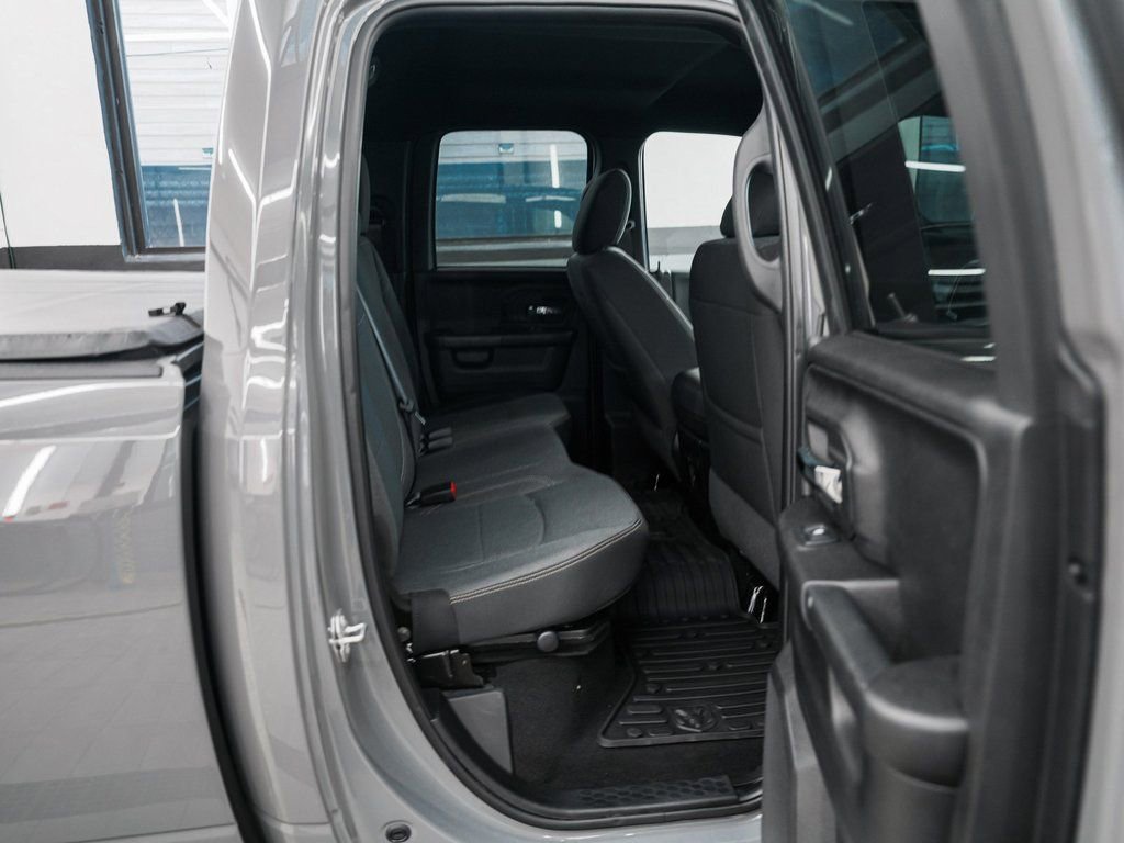 Used 2022 RAM 1500 Classic Warlock w/ Ceramic Gray Warlock Package image 31