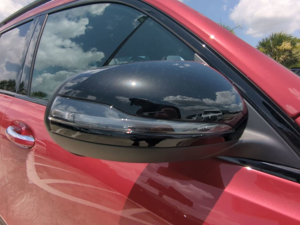 Used 2024 Mercedes-Benz EQB 250+ image 24