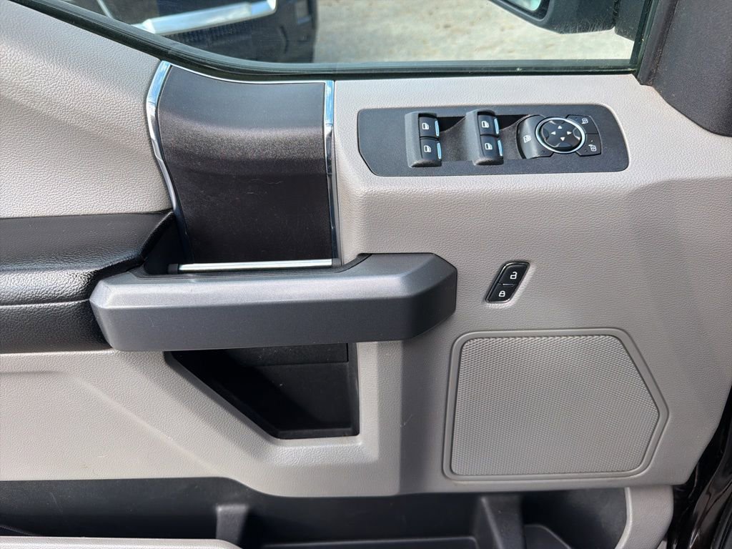 Used 2018 Ford F150 XLT image 13