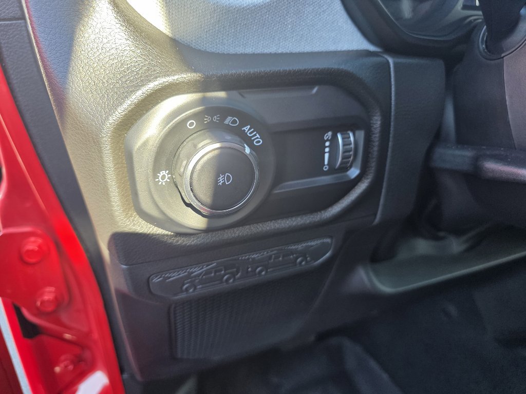 Used 2024 Jeep Wrangler Sport S image 15