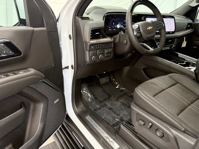 New 2026 Chevrolet Tahoe High Country AWD/4WD image 38