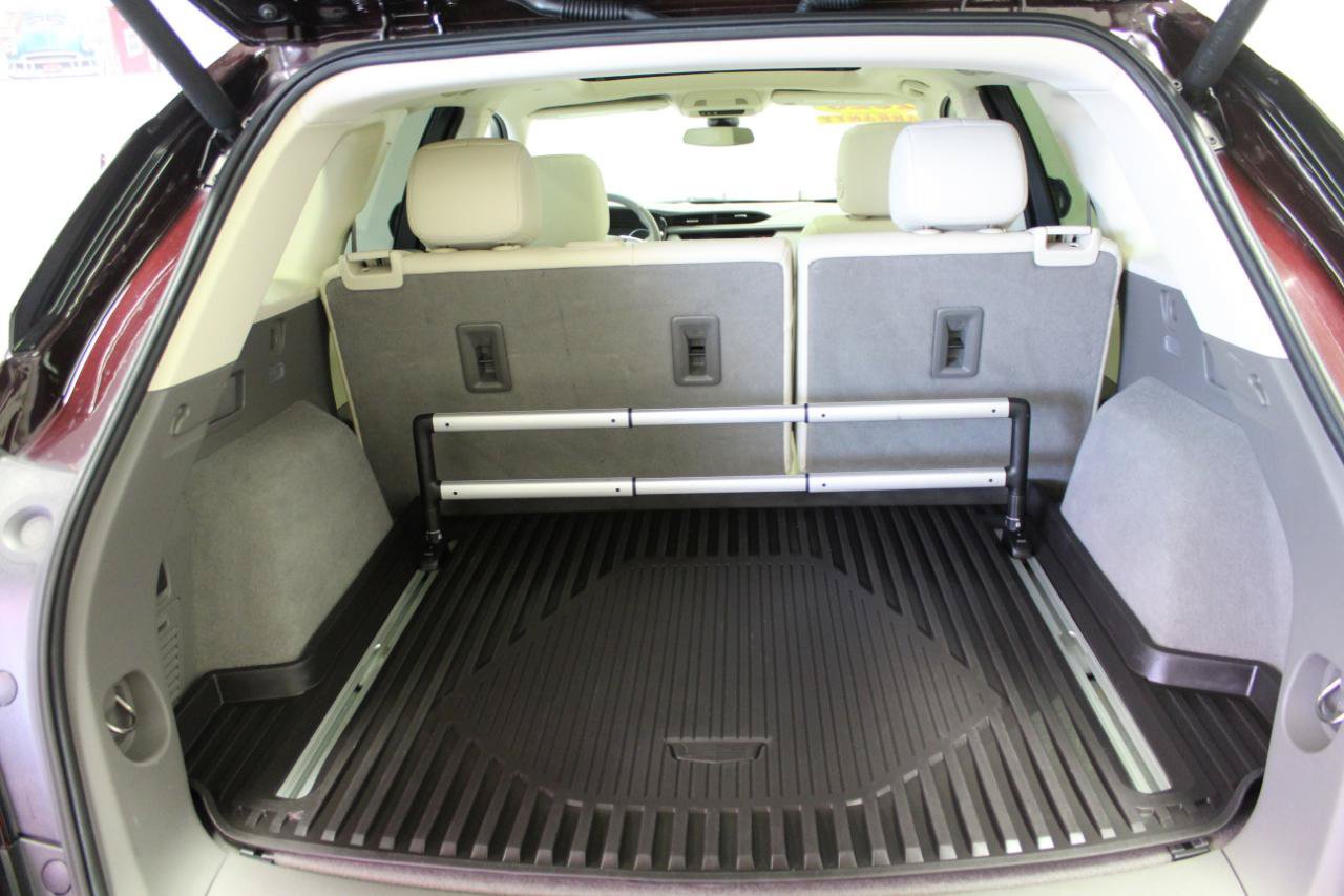 Used 2020 Cadillac XT5 Premium Luxury AWD/4WD image 30